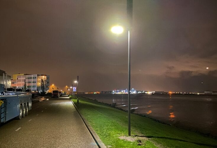 Zonnelichtmast, duurzame verlichting zonder stroomaansluiting